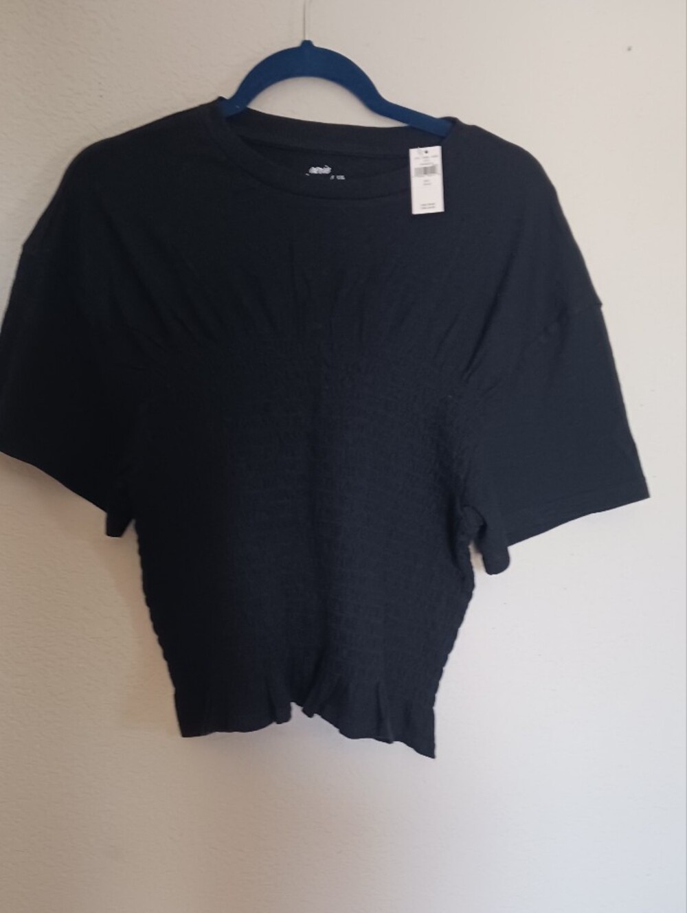 aerie Black Cropped Short Sleeve Smocked Tee